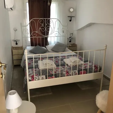 Casa Fiore, Rhodes * Rhodes City